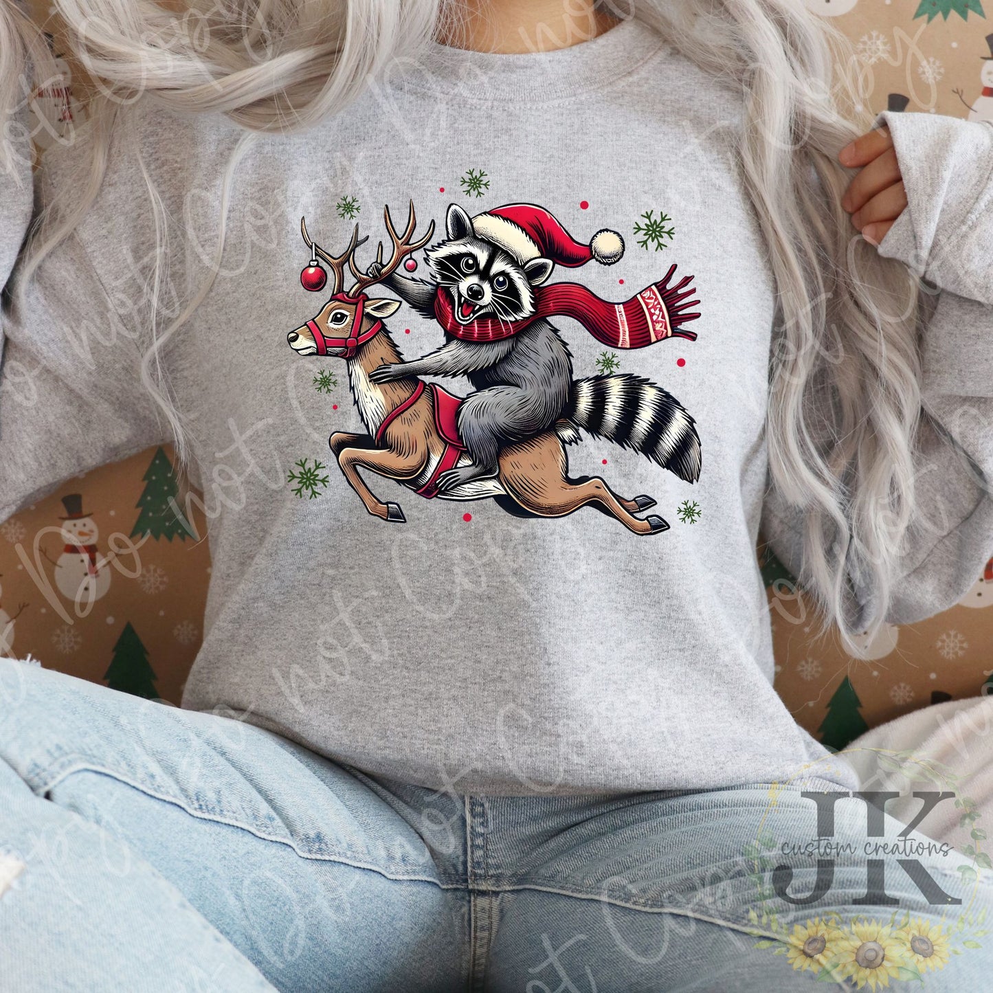 Christmas Raccoon, Feral Christmas